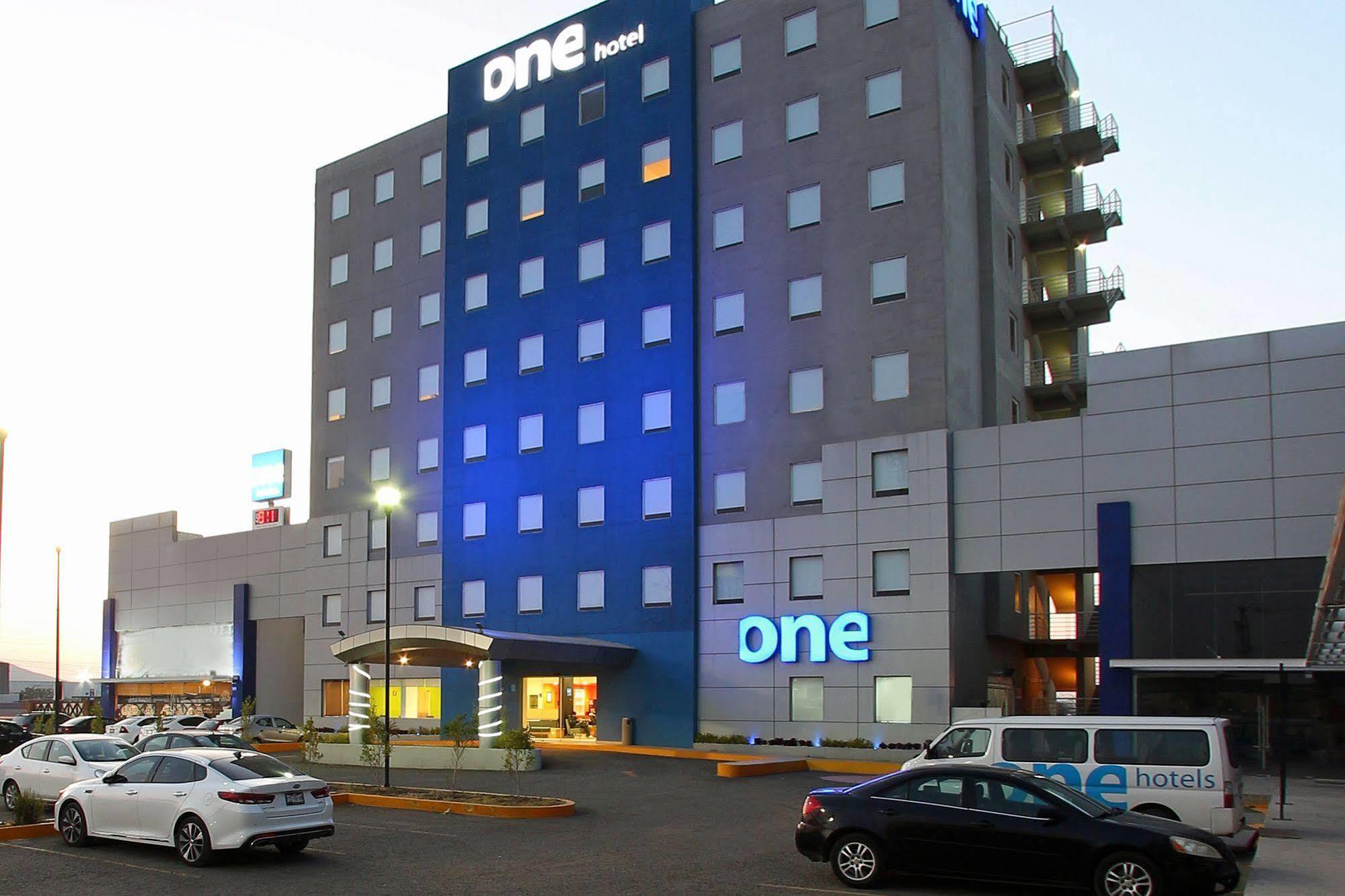 One Queretaro Aeropuerto Hotel El Coyote Exterior foto